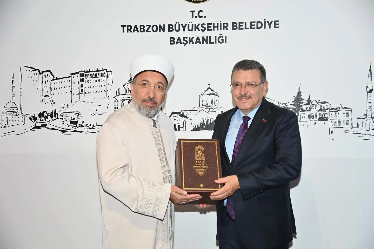 Diyanet işleri Başkanı Arpaguş'tan Trabzon Büyükşehir Belediyesi'ne ziyaret - Fotoğraf Galerisi 2