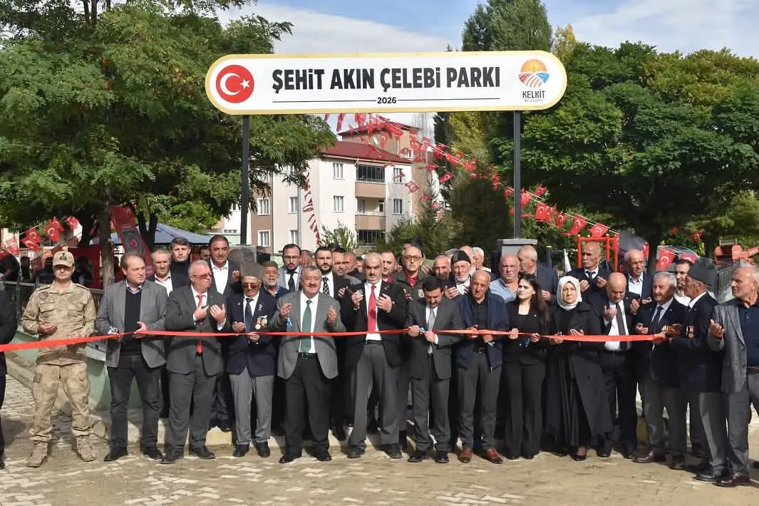 Şehitlerimizin Aziz Hatırası Önünde Eğiliyoruz - Fotoğraf Galerisi 1